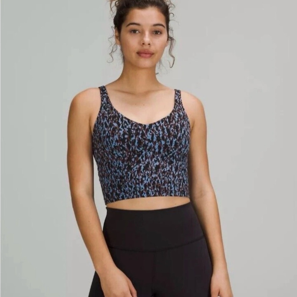 Lululemon set: blue animal print sports bra (med) with pants (8) - Picture 3 of 7